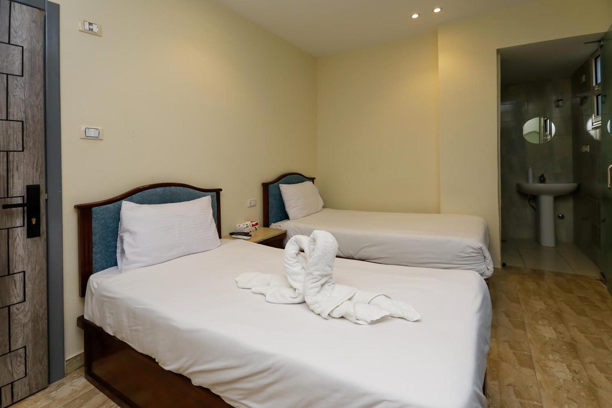Kafret el-Gabal Pyramids Vista Inn מראה חיצוני תמונה